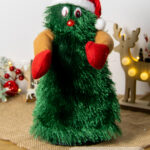 Giocattolo Natalizio a forma Albero di Natale che canta e balla altezza 30cm alimentazione a batteria (3pile non incluse)