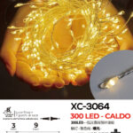 Catena micro LED luminosa natalizia da 9 metri luce calda con 8 giochi luce per uso interno funzione timer on-off
