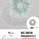 Catena luminosa da 18 metri con 750 LED luce fredda per uso interno/esterno funzione timer on/off 8 giochi di luce