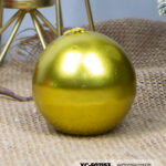 Candela natalizia dorata a forma di sfera in cera dimensioni 6cm