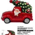 Decorazione Natalizia in ceramica a forma di Babbo Natale con macchinina luce LED calda dimensioni 18,x9,5x12,5cm alimentazione a batterie (2 non incluse)