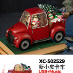 Macchinina Natalizia + Personaggi di Natale con effetto neve che cade carillon luci 8 musiche Natalizie+Ingresso USB (14,5cmH) alimentazione a batterie