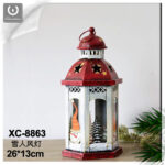 Addobbo decorativo Natalizio lanterna esagonale bianca e rossa in metallo e vetro con Pupazzo di neve dimensioni 26x13cm