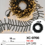 Catena luminosa da 18 metri con 750 LED luce calda per uso interno/esterno funzione timer on/off 8 giochi di luce