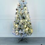 Albero in fibra ottica Bianco Caldo,con aghi di pino bianco e pigne ,190 punte , 180 cm