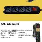 Presa elettrica nera multipla con 4 uscite potenza massima 2500W lunghezza cavo 1,5 metri