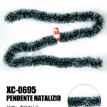 Ghirlanda pendente Natalizia in PVC verde scuro con punte bianche effetto neve da 2 metri ideale per addobbi
