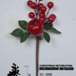 Ramo decorativo natalizio con bacche rosse e pigna altezza 20cm