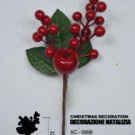 Ramo decorativo natalizio con bacche rosse e pigna altezza 22cm