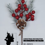 Ramo decorativo natalizio con bacche rosse e pigna innevata dimensioni 18x28cm