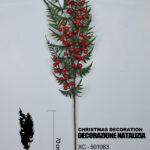 Ramo decorativo natalizio con bacche rosse dimensioni 70x30cm