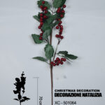 Ramo decorativo natalizio con bacche rosse dimensioni 70x25cm