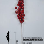 Ramo decorativo natalizio con bacche rosse dimensione 25x60cm