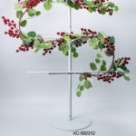 Ramo decorativo natalizio floreale artificiale con bacche rosse e foglie altezza 200cm