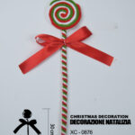 Decorazione Natalizia a forma di lecca-lecca di colore rosso, verde e bianco con fiocco rosso dimensioni: 7x30cm