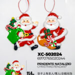 Set da 2 Pendenti natalizi a forma di babbo natale dimensione: 9,5x1,58x11,4cm
